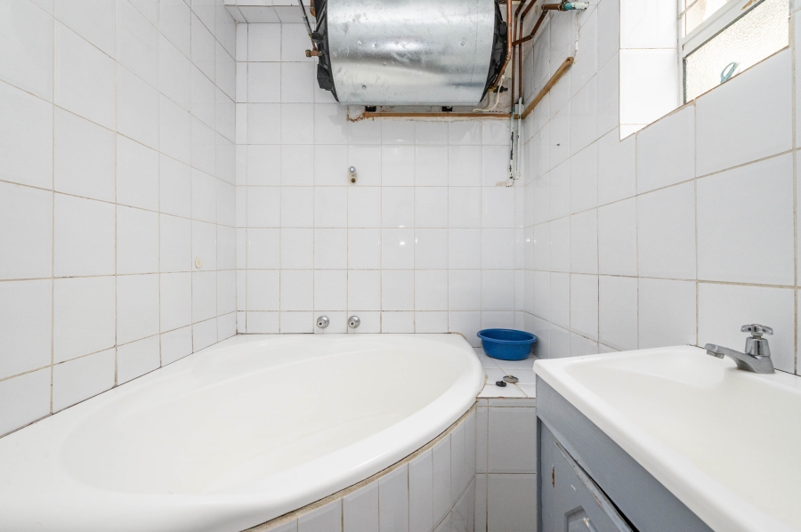 2 Bedroom Property for Sale in Humewood Eastern Cape